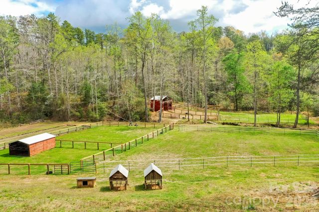 282 N Chase Lane, Rutherfordton, NC 28139