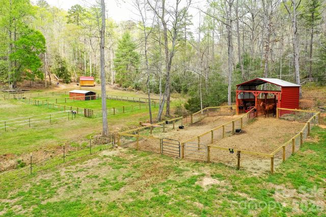282 N Chase Lane, Rutherfordton, NC 28139