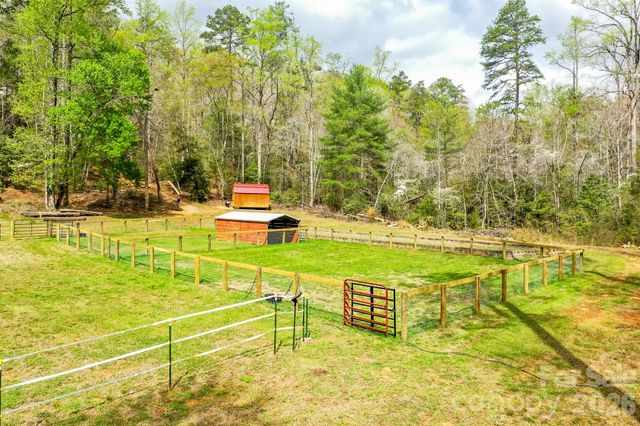 282 N Chase Lane, Rutherfordton, NC 28139