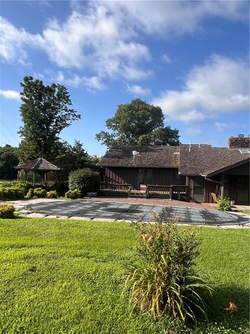 14806 West Road, Prairie Grove, AR 72753