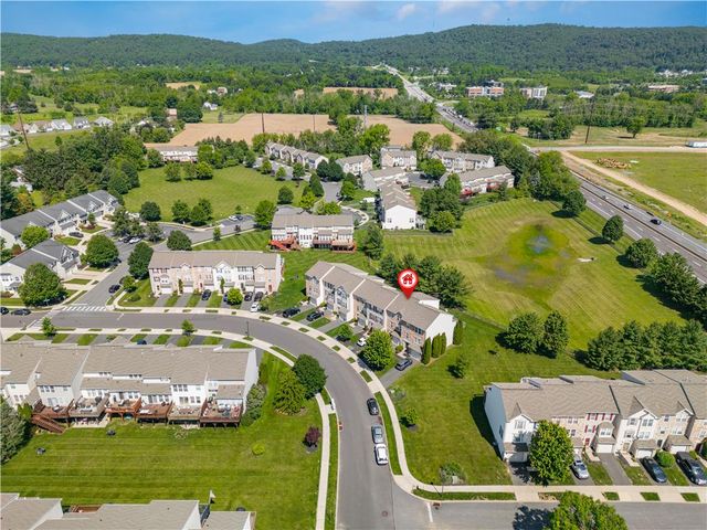 4079 Huckleberry Drive, Upper Saucon Twp, PA 18034
