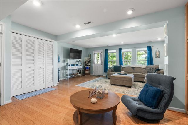 4079 Huckleberry Drive, Upper Saucon Twp, PA 18034