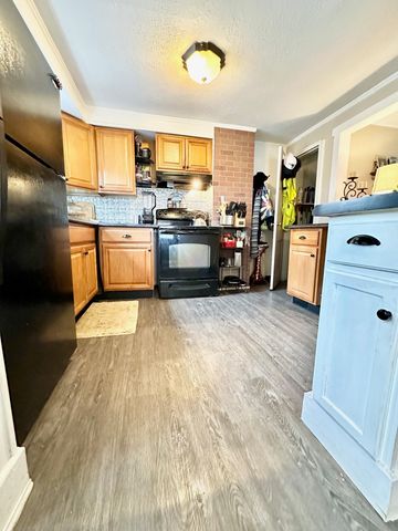 62 Harold Street, Manchester, NH 03104