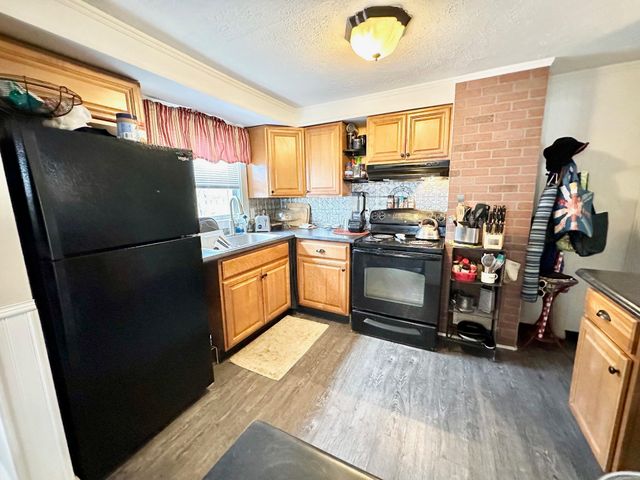 62 Harold Street, Manchester, NH 03104