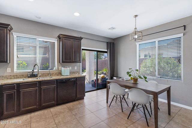 747 W LOVE Road, San Tan Valley, AZ 85143
