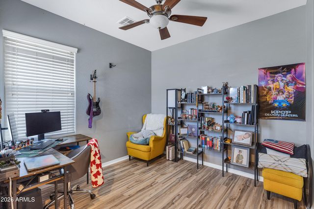 747 W LOVE Road, San Tan Valley, AZ 85143