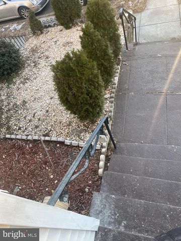 1278 OATES ST NE, Washington, DC 20002