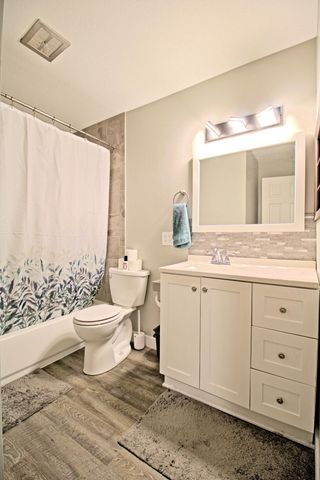 7509 Landau Drive, Bloomington, MN 55438