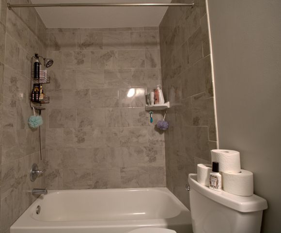 7509 Landau Drive, Bloomington, MN 55438