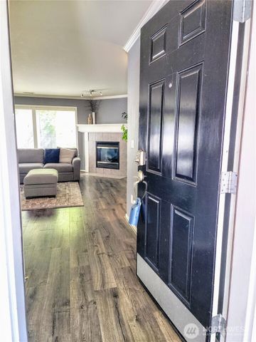 23617 SE 243rd Place, Maple Valley, WA 98038