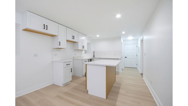 7947 S Morgan Street, Chicago, IL 60620