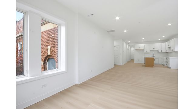 7947 S Morgan Street, Chicago, IL 60620