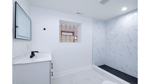 7947 S Morgan Street, Chicago, IL 60620