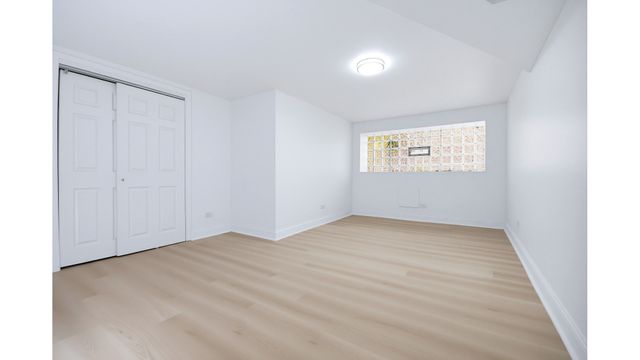 7947 S Morgan Street, Chicago, IL 60620