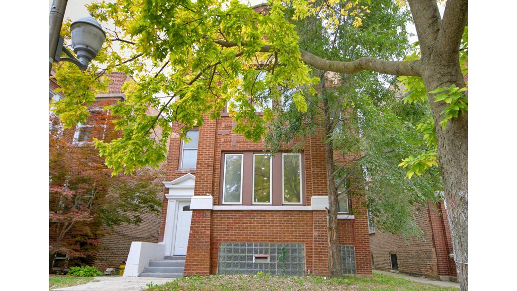 7947 S Morgan Street, Chicago, IL 60620