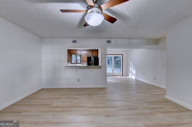 5527 Rails Way, Norcross, GA 30071