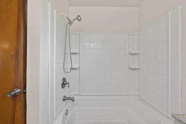 2448 S Lewis Lane, Sanger, CA 93657