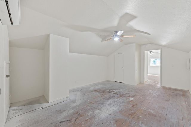 2448 S Lewis Lane, Sanger, CA 93657