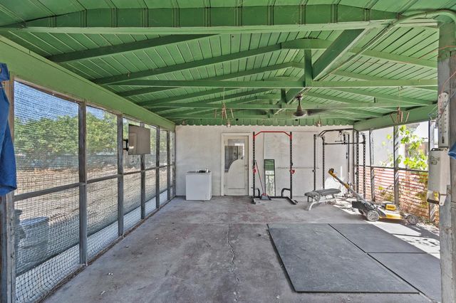 2448 S Lewis Lane, Sanger, CA 93657