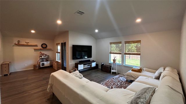 818 Coastline Way, Princeton, TX 75407