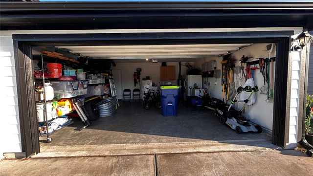 818 Coastline Way, Princeton, TX 75407