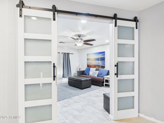 1302 N BEDFORD Drive, Chandler, AZ 85225