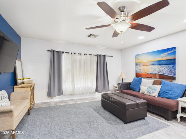 1302 N BEDFORD Drive, Chandler, AZ 85225