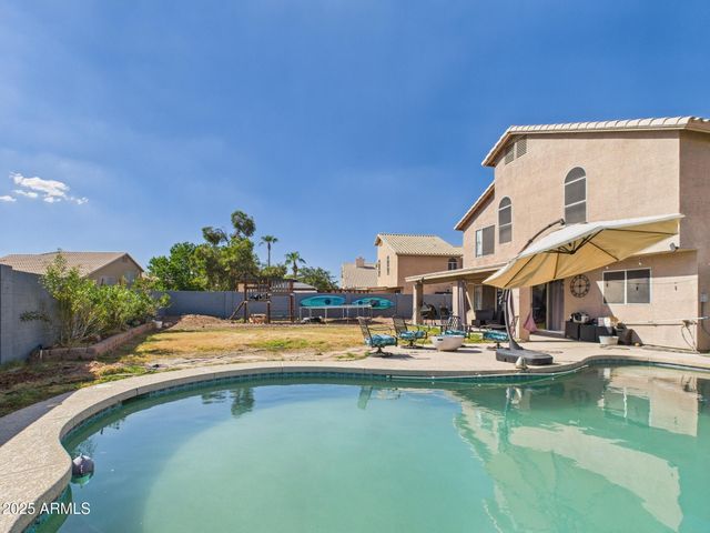 1302 N BEDFORD Drive, Chandler, AZ 85225