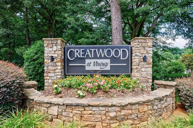 1002 Creatwood Circle SE, Smyrna, GA 30080