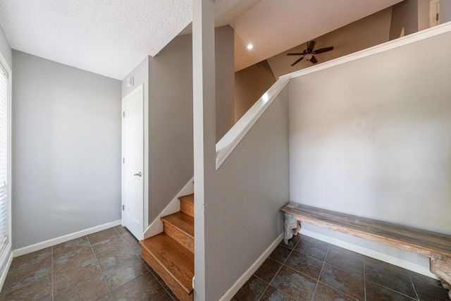 1002 Creatwood Circle SE, Smyrna, GA 30080