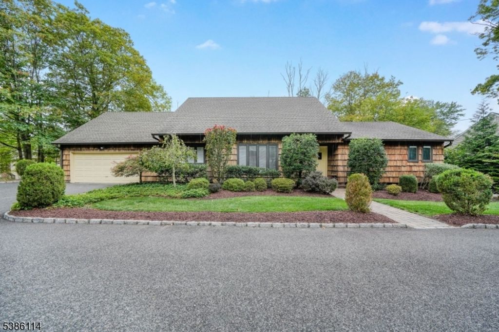 63 Passaic Valley Rd, Montville Twp., NJ 07045