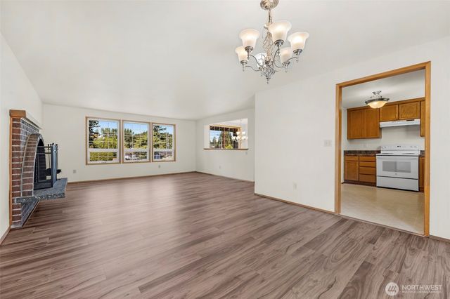6308 98th Place NE, Marysville, WA 98270