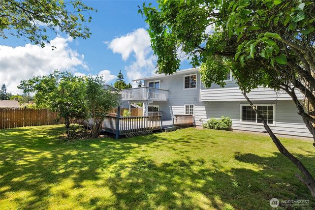 6308 98th Place NE, Marysville, WA 98270