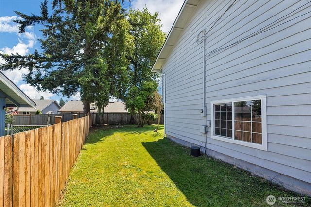 6308 98th Place NE, Marysville, WA 98270