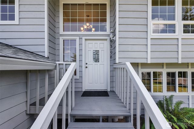 6308 98th Place NE, Marysville, WA 98270