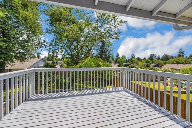 6308 98th Place NE, Marysville, WA 98270