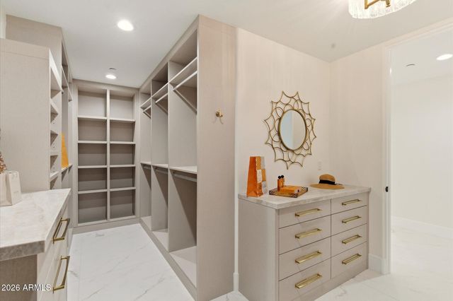 7272 N 71ST Street, Paradise Valley, AZ 85253