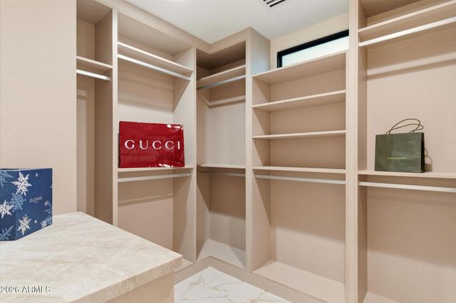 7272 N 71ST Street, Paradise Valley, AZ 85253