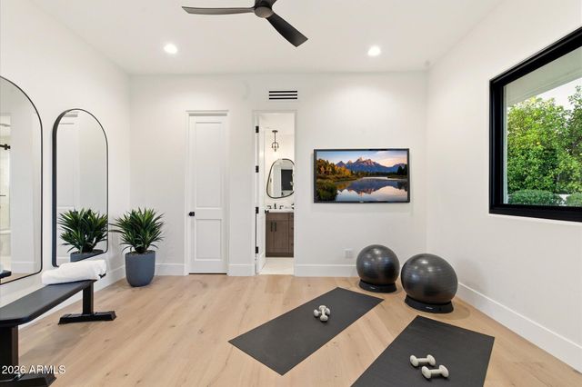 7272 N 71ST Street, Paradise Valley, AZ 85253