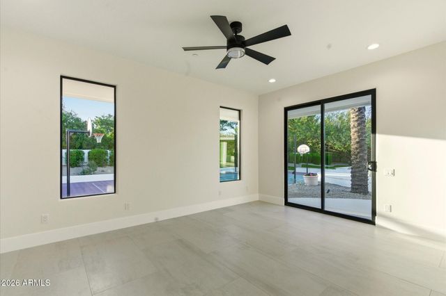 7272 N 71ST Street, Paradise Valley, AZ 85253