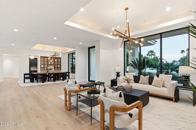 7272 N 71ST Street, Paradise Valley, AZ 85253