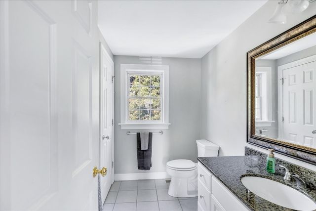 5 Granite Cir, Sandwich, MA 02537