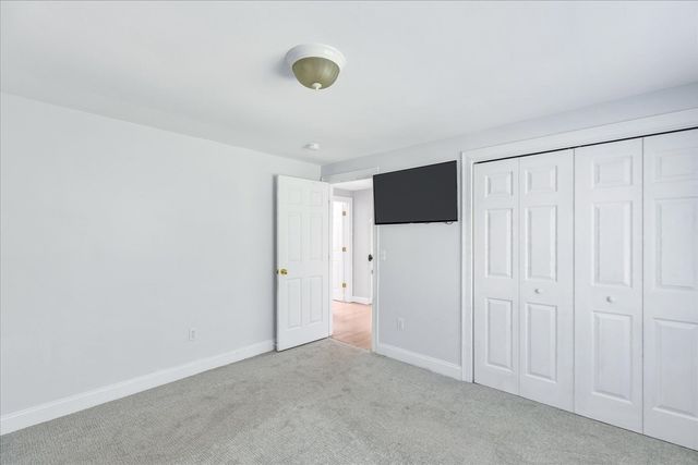 5 Granite Cir, Sandwich, MA 02537