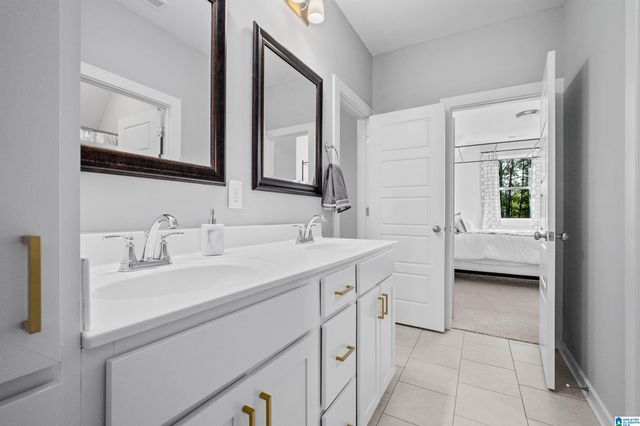 104 HIGHLAND RIDGE DRIVE, Alabaster, AL 35007