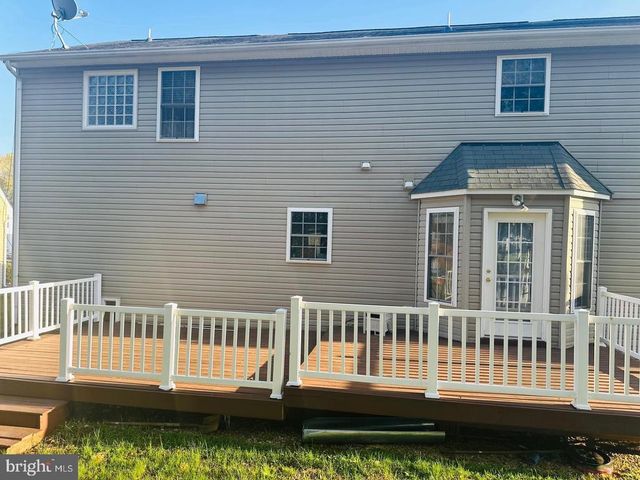 6015 SUNNY MEADOWS DR, Fredericksburg, VA 22407