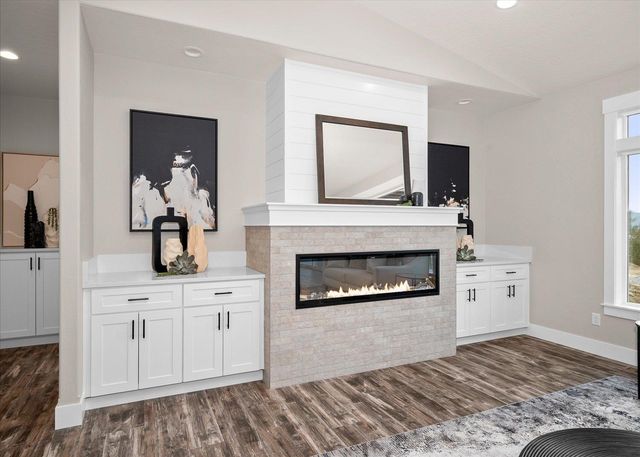 7009 E Beverly Ave, Spokane Valley, WA 99212