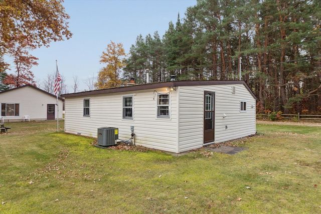 5626 S Jeffs Rd Road B, Merritt, MI 49667