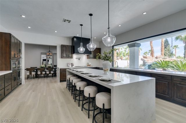 2200 Paseo Court, Las Vegas, NV 89117