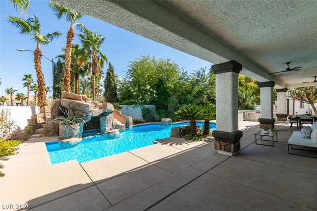 2200 Paseo Court, Las Vegas, NV 89117