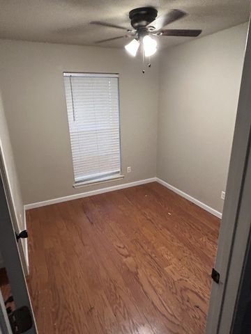 515 Del Circle, Lowell, AR 72745